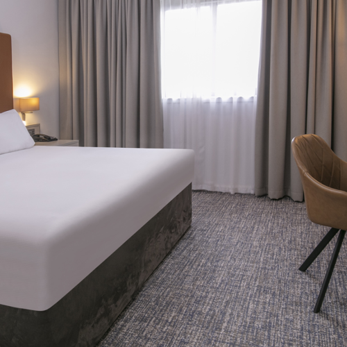 <p>ONE BEDROOM SUITE</p>