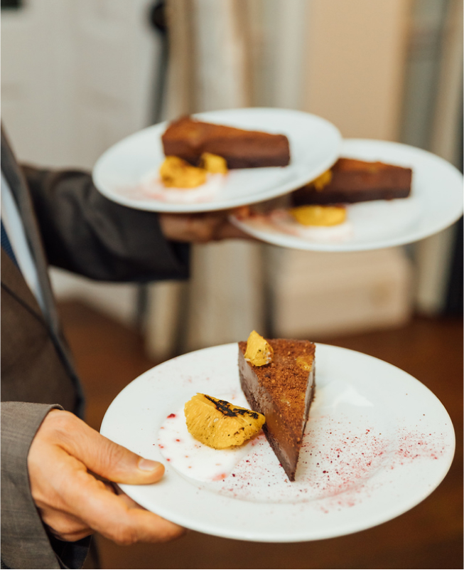 Oultonhall Mainm&E Crosssell Desktop Privatedining