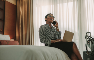 Oultonhall Staywithus Bookdirectbusiness Carousel Desktop 01